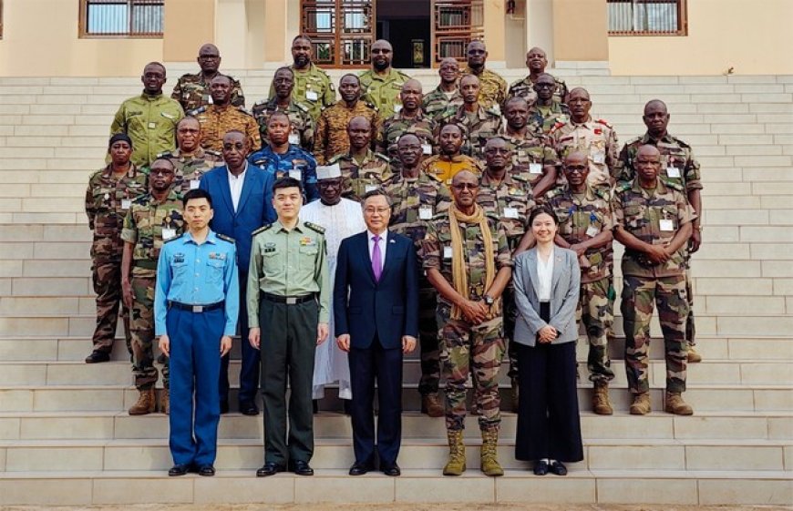 Voici quelques activités de l'Ambassadeurde Chine Chen Zhihong au Mali